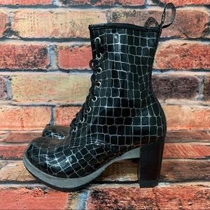 Dr. Marten Darcie Boots